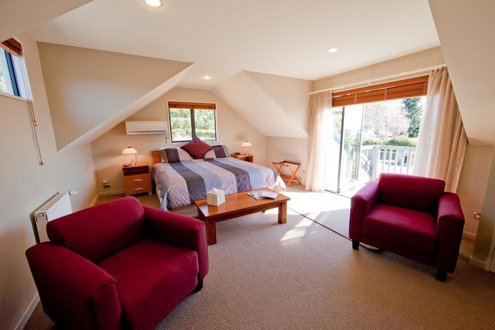 Alpine Peaks Apartment Wanaka Bagian luar foto